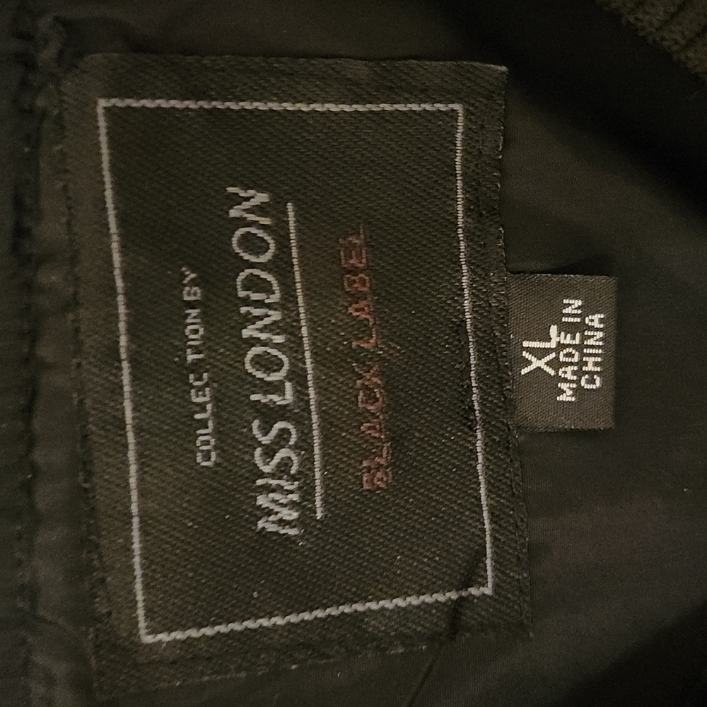 Flight Jacket - image 5